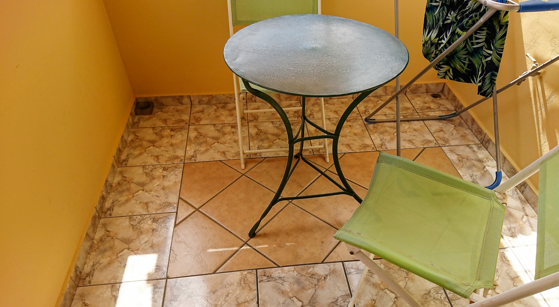 Modern grekisk design på golv?