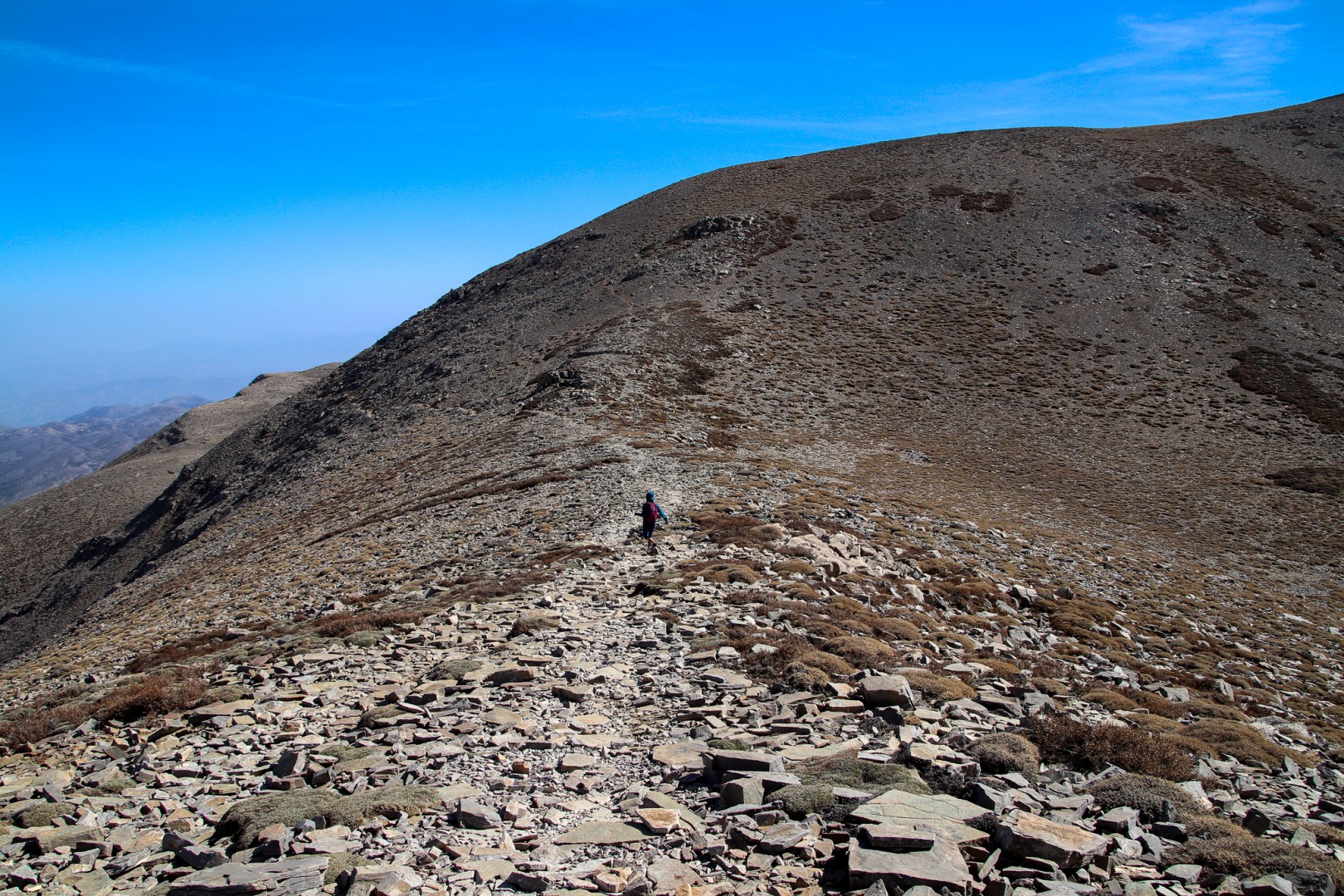 Än är det en bit kvar till korsordets svar