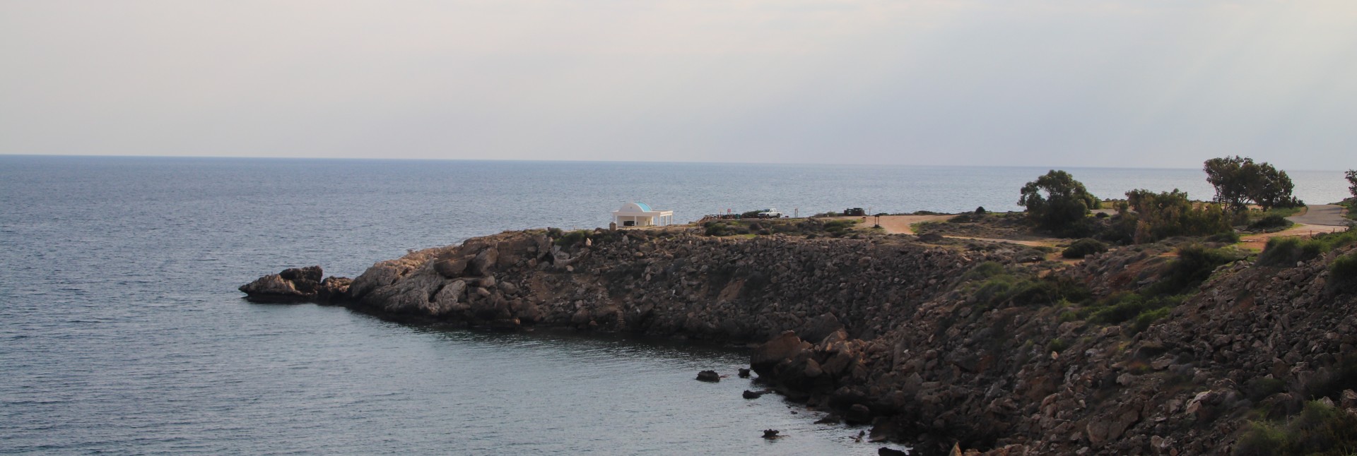 Kyrkan Agioi Anargyroi på udden