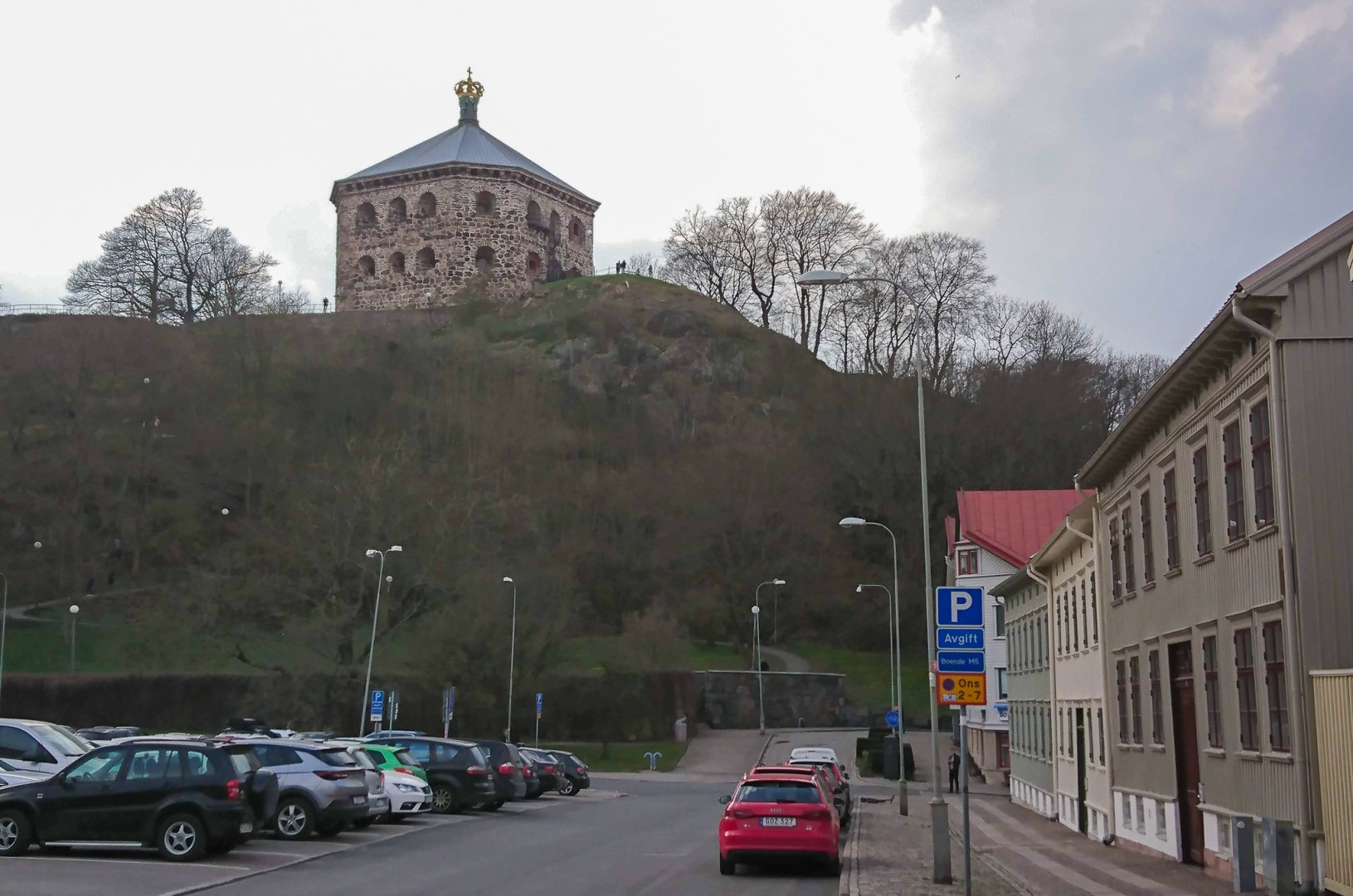 Skansen kronan och Skanstorget vid Haga