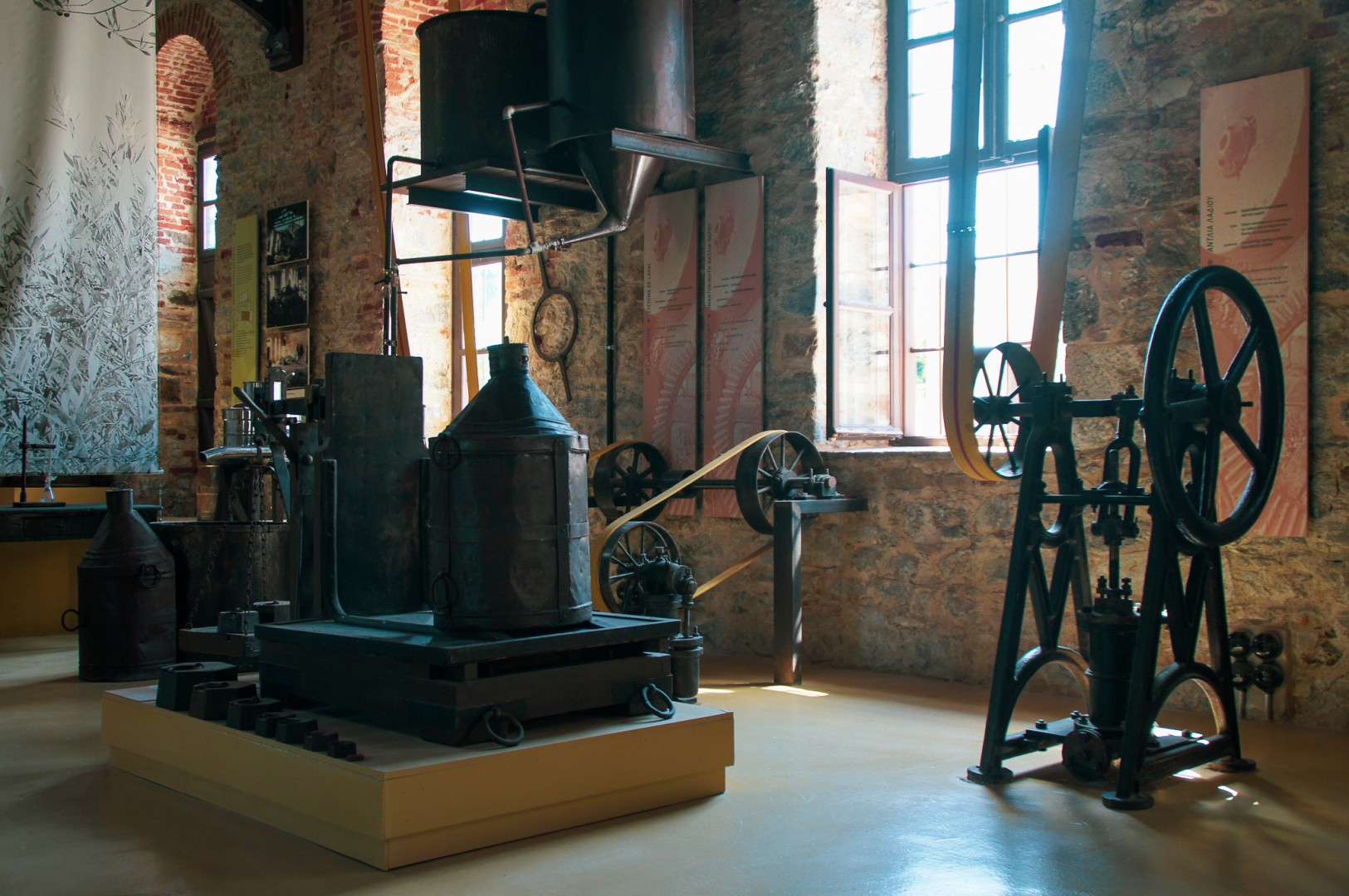 Olivpressmuséum i byn Pappados