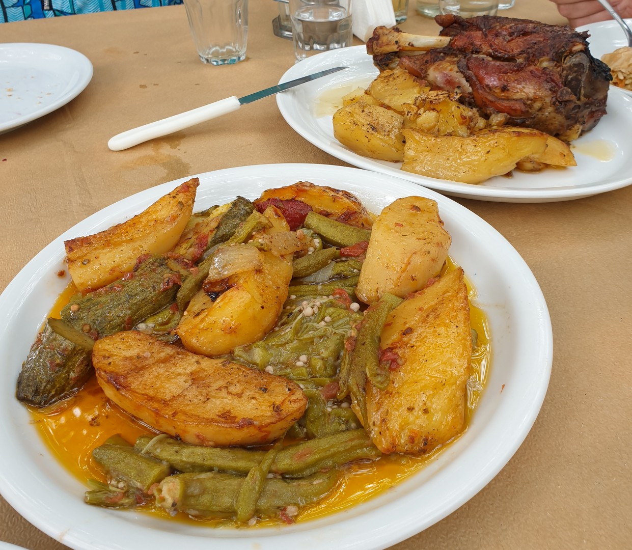 Grönsaksgryta med potatis och getkött. Foto: Monica Andersson