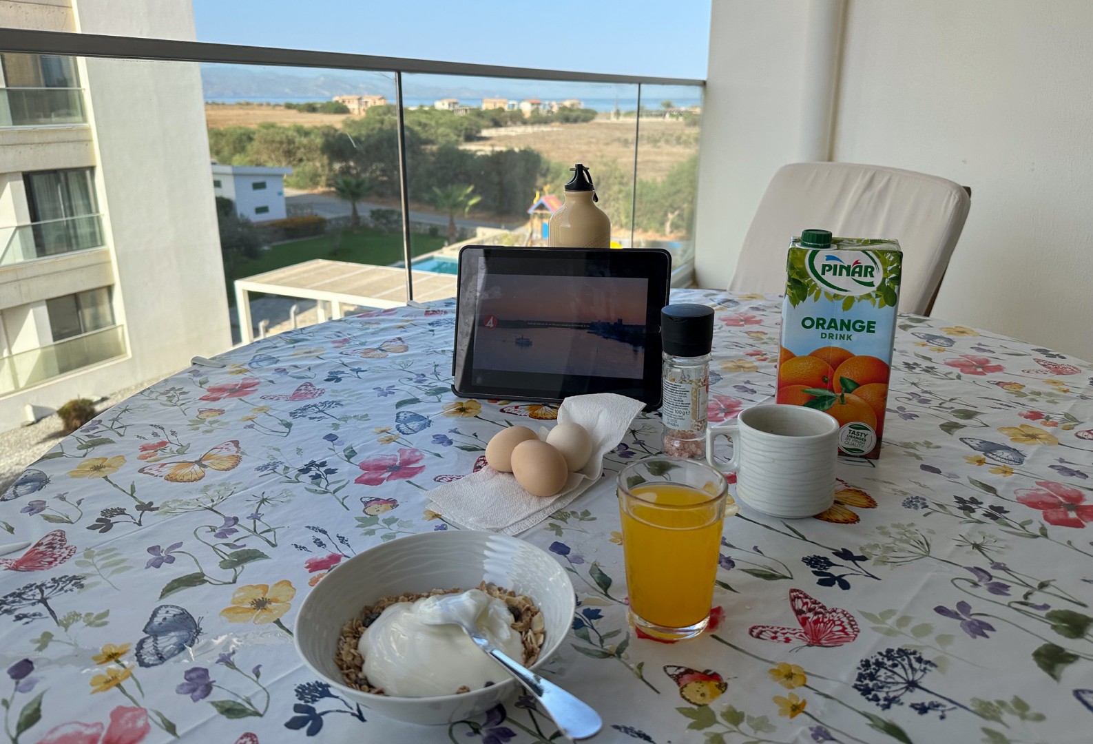 Frukoststund före vandringsturen